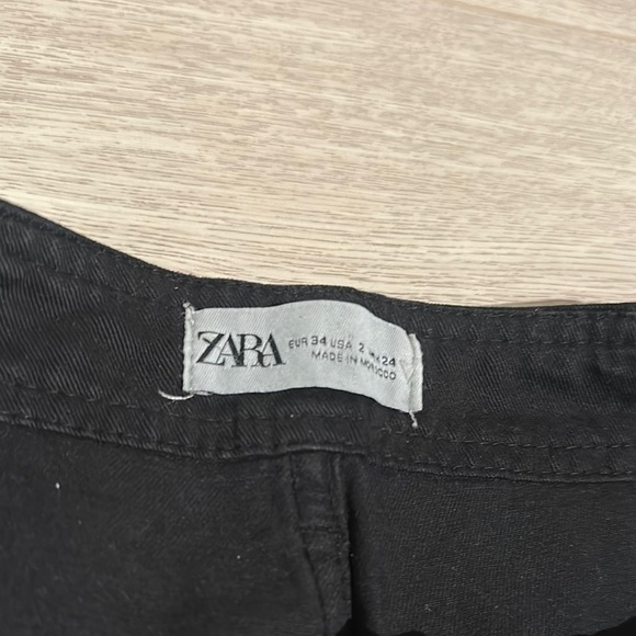 Zara Cargo Pants - Picture 3 of 3